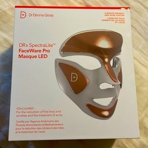Dr. Dennis Gross Spectralite Mask